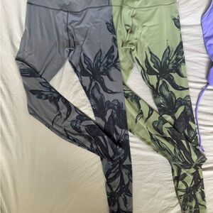 Lululemon Athletica Gray and Green Botanical Leggings